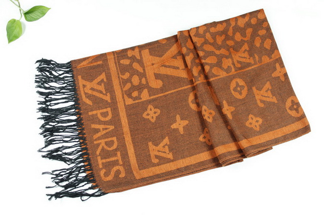 Iv brand scarf 43